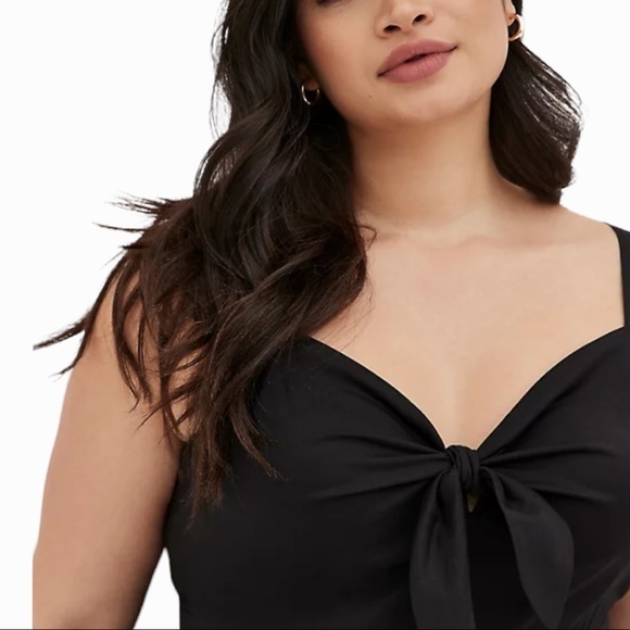 Torrid black fit and flare sundress size 3X - Picture 3 of 12